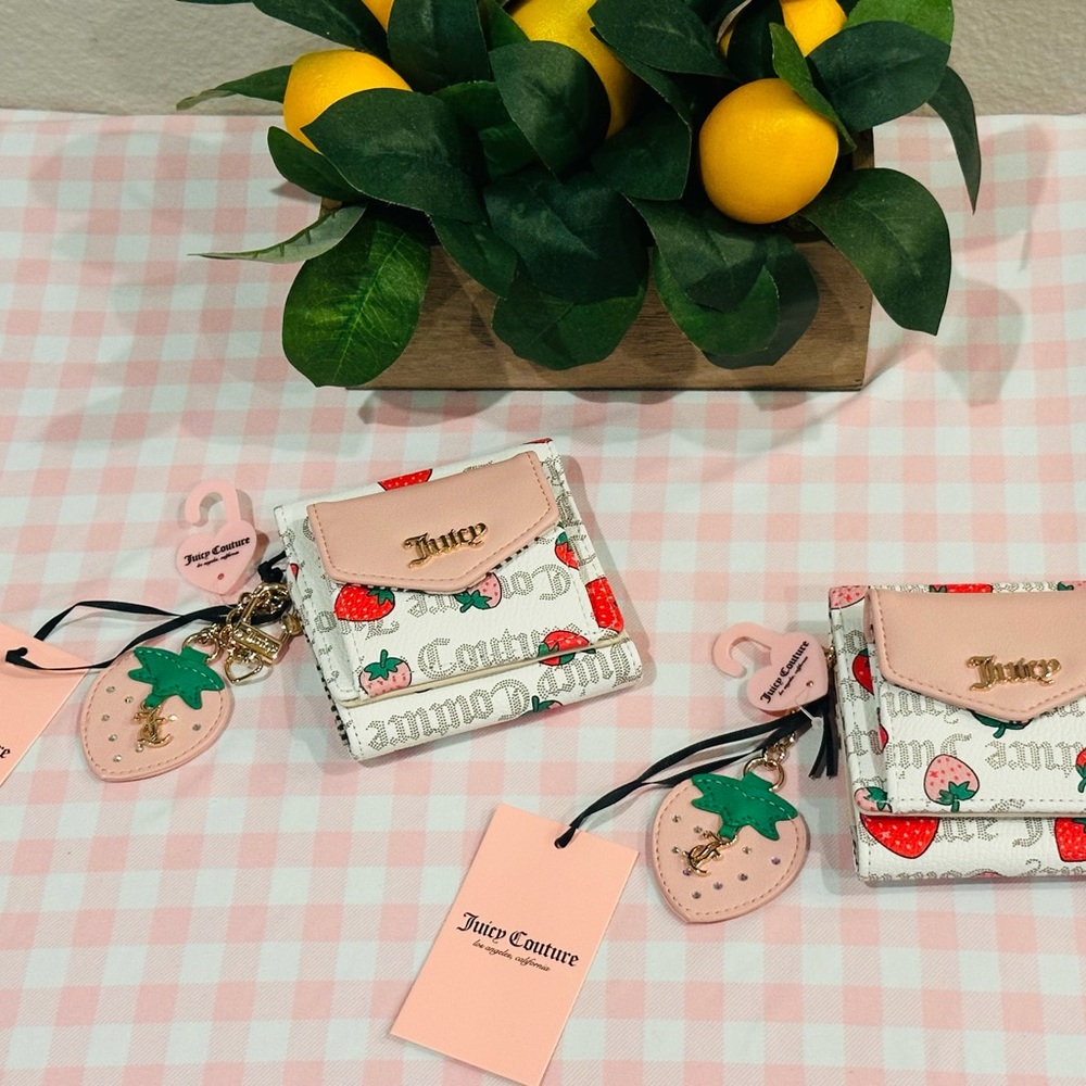 Juicy Couture Strawberry Print Wallet
Only one available for this listing